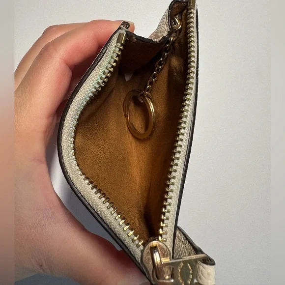 Coach Mini Skinny ID Case - Picture 3 of 3